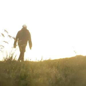 Recuerdos(feat. Magguer) (Explicit)