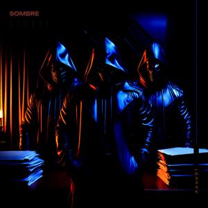 Sombre