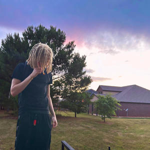 Persøna (feat. Manonmarrs) (Explicit)