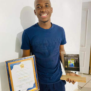 Emva kokuhamba kwakhe (live on ukhozi FM)