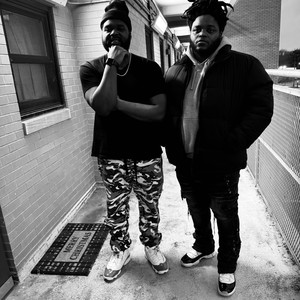 Splurge (feat. SluggerGang Ave) (Explicit)