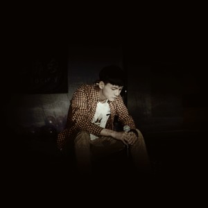 火车驶向云外，梦安魂于九霄