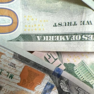 Expensive Choices (feat. Shawn Rackiess) (Explicit)