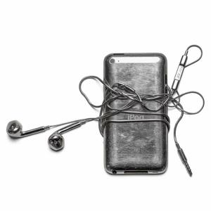 Leave Me Alone (feat. Kamurai) (Explicit)