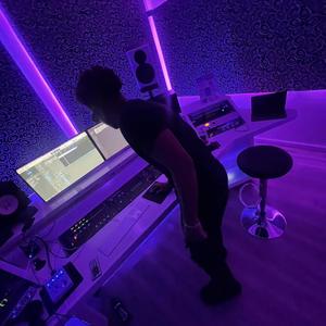 Dior (feat. Genshin) (Explicit)