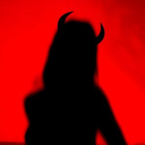 Diabolica (feat. Ghost again..) (Explicit)