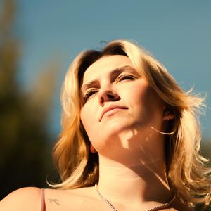 Loving was never enough (Live)