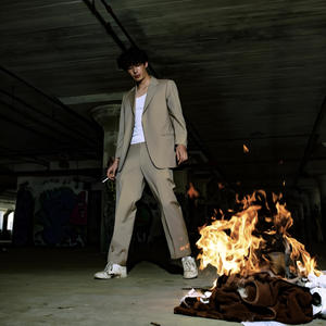 Creepy Cute (feat. Jzzy)