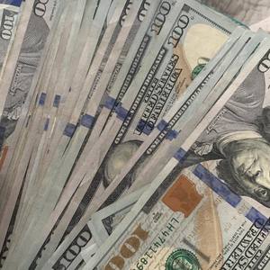 Stay with your BF, IM BUSY (Explicit)