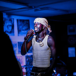 Losing Time (feat. antwitdaskiiii & Vaunvercetti) (Explicit)