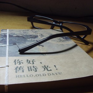 阿莫的故事 (伴奏)