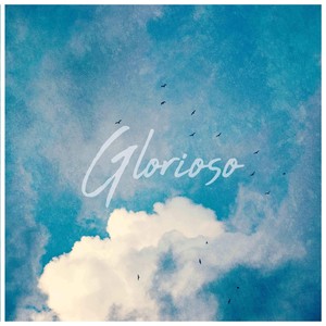 Glorioso (feat. Esmeralda López & Onam)