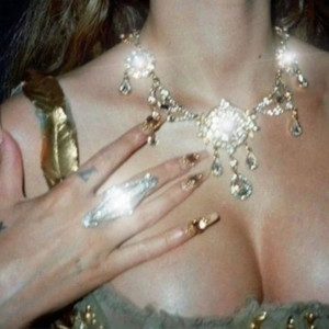 hott gyal (Explicit)