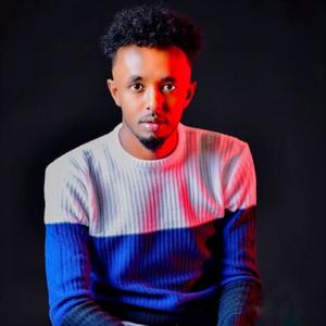 Sandalad Boqortooyo (feat. Cabdikariin Cali Shaah) (Explicit)