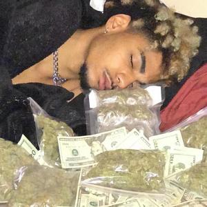 SkinnyBlack (Explicit)