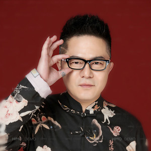 奔跑吧我和我的村 (伴奏)