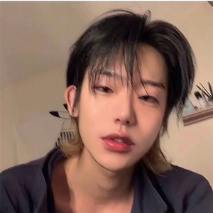 自律的迪迦奥特曼