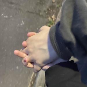 Talk to you (feat. Veeny) (Explicit)