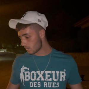 VAMPIRO (feat. PEUVE) (Explicit)