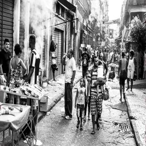 FAVELA (feat. SMILE BEATS) (Explicit)