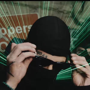 WARZONE (feat. Ke'li mcr & Manny Farrel) (Explicit)