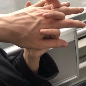 Tiny Riot“钢琴版”