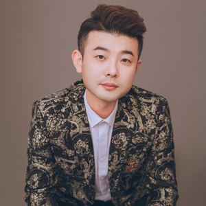 心上的罗加封面