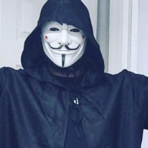 Guerrero misterioso (feat. Benzina La EmineMCa) (Explicit)