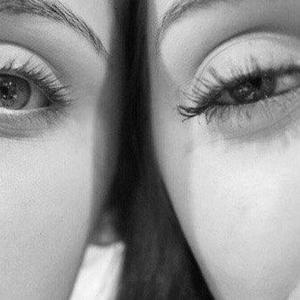 Indecisive (feat. viviennepiece) (Explicit)