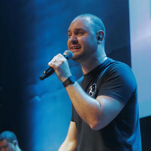 Quão Formosos São os Pés