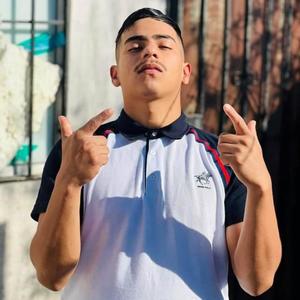 Pañuelo Rojo (feat. Mc One) (Explicit)