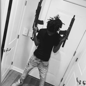 FREEMYHOOD (feat. ty bandz) (Explicit)