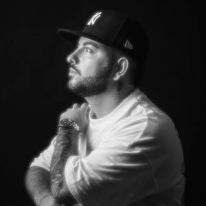 SIENTO (feat. Hottie)