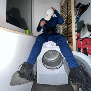 BEZIEHUNGSSTATUS (Explicit)