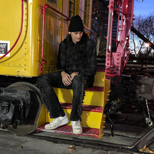 Clouded minds (feat. FREDRICO) (Explicit)