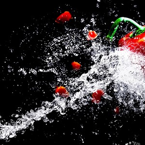 Window Rains in Waves