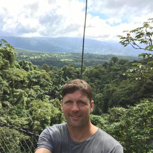 head lice (what do they want)