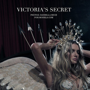 Victoria's Secret Fashion Show 2010 (Original Soundtrack) (2010 维多利亚的秘密时尚内衣秀 原声带)