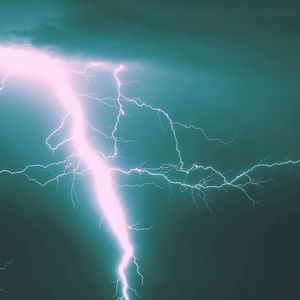 一尘不染在家工作印象数