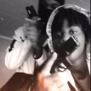 Creep On Toes (feat. NWM Cee Murdaa) (Explicit)