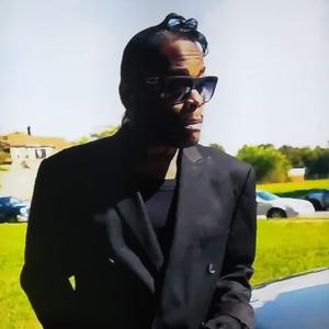 I Love It (feat. Maestro Kenny, Dog lb, Akilah & Black)