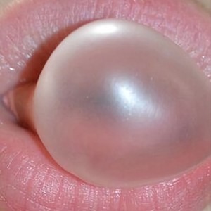 BUBBLEGUM (Explicit)