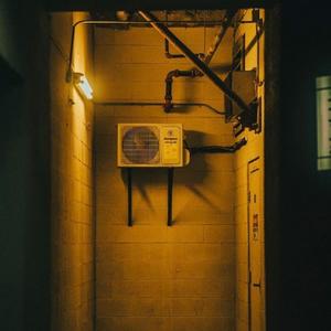 Eye of the storm (feat. Yansumi, Ellah Haute & Markuz Ocampo) (Explicit)