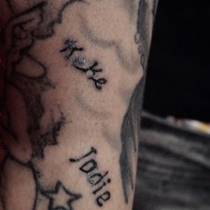 Net Thugs (feat. PdxQuise) (Explicit)