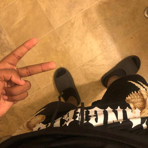 Watch it (feat. Baby threat) (Explicit)