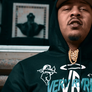 Jumpin Out The Window (Explicit)