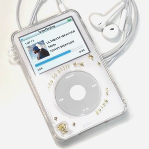 v. VOODOO (feat. Jaydid) (Explicit)