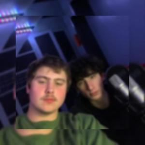 moon trip (feat. evan thompson) (Explicit)