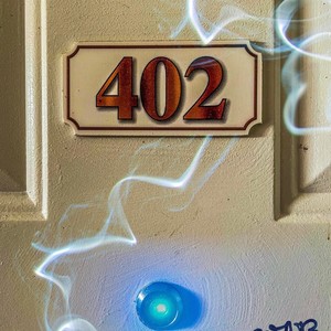 Apt. 402 (Explicit)