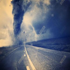 cyclone (feat. yourfavposerrr) (Explicit)